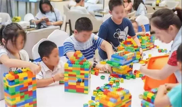 壹号少年 | 开学狂享节，集赞赢好礼，开启梦想起航！